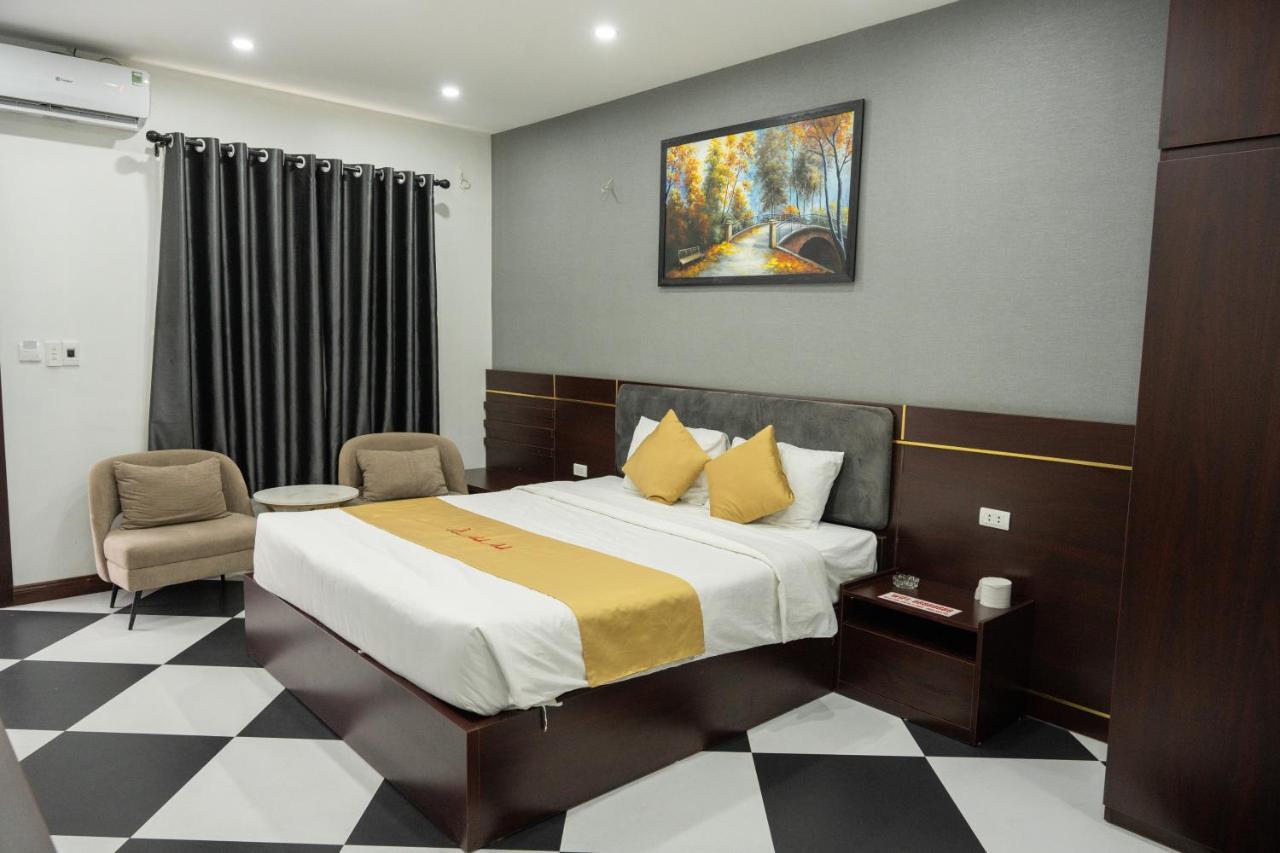 Anh Anh Luxury Hotel Tuyen Quang Exterior photo